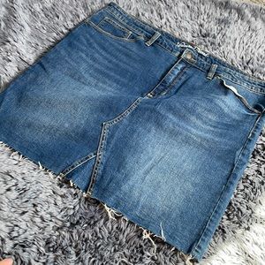 Universal Threads Jean Skirt